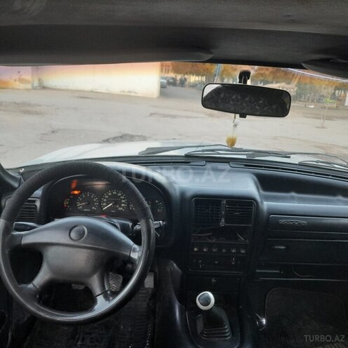 GAZ 3111 2005, 156,000 km - 2.4 л - Bakı