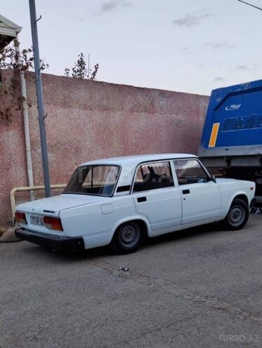 LADA (VAZ) 2107 2005, 126,000 km - 1.6 л - Bakı