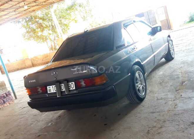 Mercedes 190 1992, 460,000 km - 1.8 l - Salyan