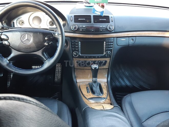 Mercedes E 200 2008, 282,000 km - 1.8 l - Naxçıvan