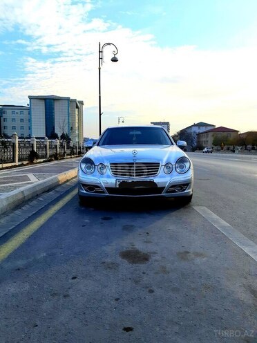 Mercedes E 200 2008, 282,000 km - 1.8 l - Naxçıvan