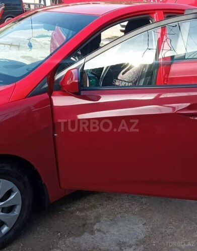 Hyundai Accent 2016, 129,000 km - 1.6 l - Bakı
