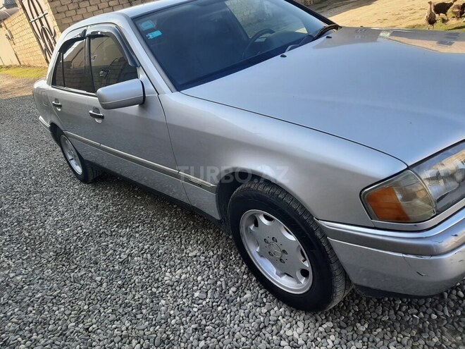 Mercedes C 180 1995, 265,893 km - 1.8 l - Bakı