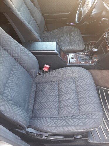 Mercedes C 180 1995, 265,893 km - 1.8 l - Bakı