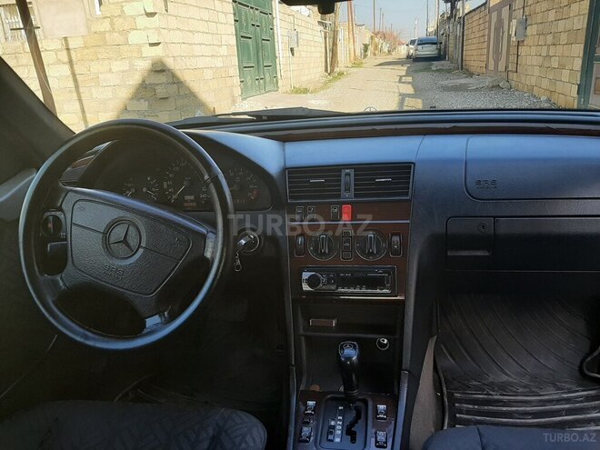 Mercedes C 180 1995, 265,893 km - 1.8 l - Bakı