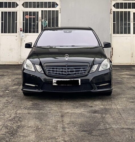Mercedes E 250 2012, 272,000 km - 1.8 l - Bakı