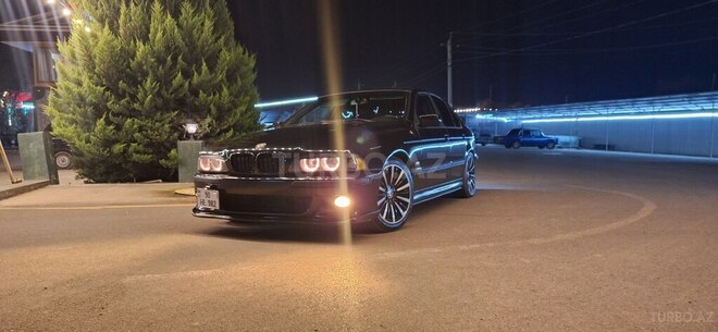 BMW 528 1998, 368,900 km - 2.8 l - Sabirabad