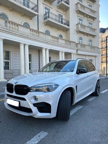 BMW X5 M 2015, 100,000 km - 4.4 л - Bakı