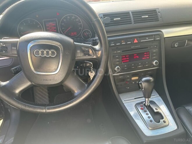 Audi A4 2008, 261,000 km - 2.0 l - Bakı