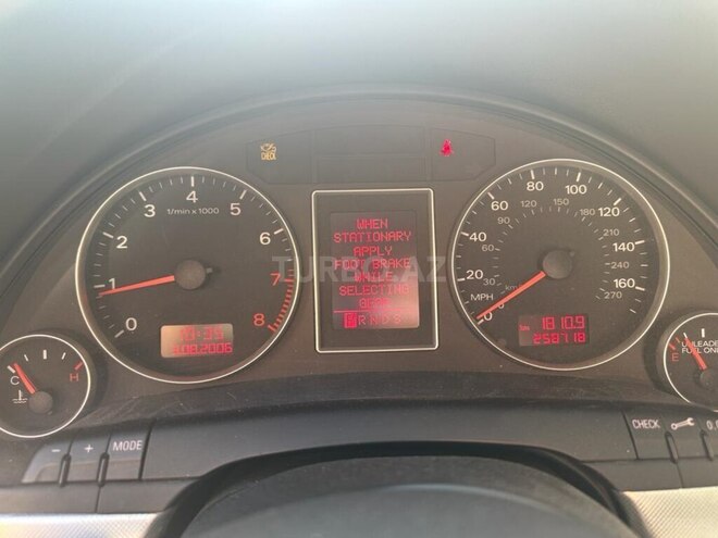 Audi A4 2008, 261,000 km - 2.0 l - Bakı