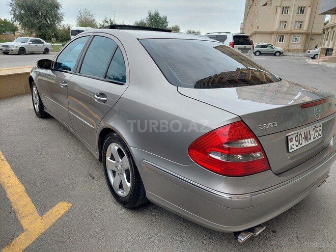 Mercedes E 240 2004, 279,500 km - 2.6 l - Bakı
