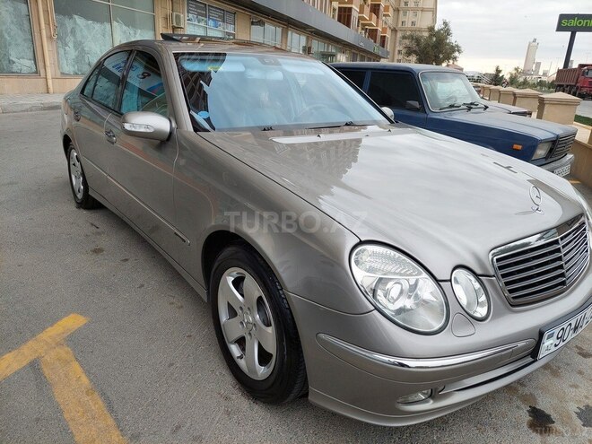 Mercedes E 240 2004, 279,500 km - 2.6 l - Bakı