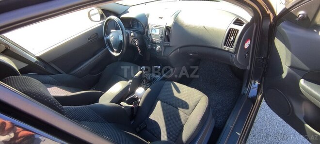 Hyundai i30 2009, 253,000 km - 1.6 l - Bakı