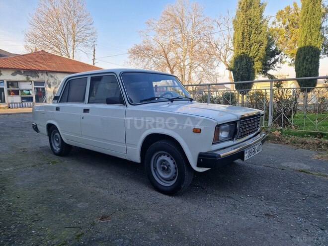 LADA (VAZ) 2107 2007, 22,965 km - 1.6 l - Balakən