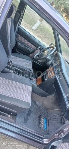 Mercedes 190 1992, 241,512 km - 2.0 л - Sumqayıt