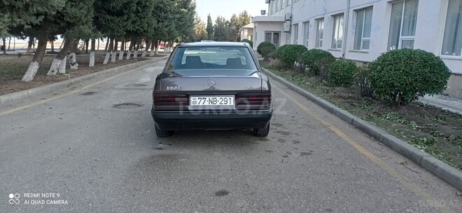 Mercedes 190 1992, 241,512 km - 2.0 л - Sumqayıt
