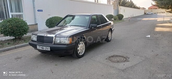 Mercedes 190 1992, 241,512 km - 2.0 л - Sumqayıt