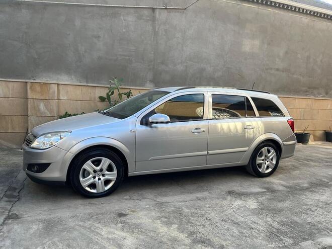 Opel Astra 2008, 190,000 km - 1.3 l - Bakı