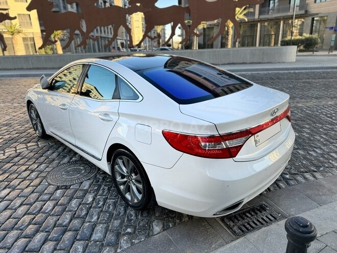 Hyundai Grandeur 2011, 134,000 km - 2.4 л - Bakı
