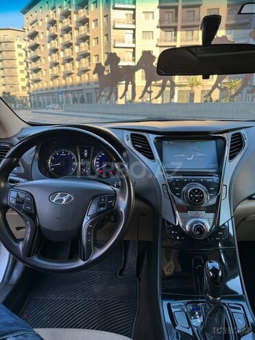 Hyundai Grandeur 2011, 134,000 km - 2.4 л - Bakı