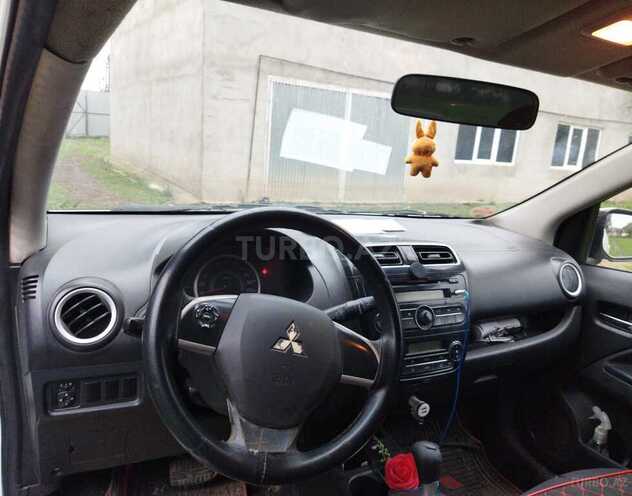 Mitsubishi Attrage 2015, 598,430 km - 1.2 л - Masallı