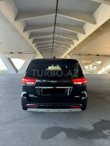 Kia Carnival 2018, 241,000 km - 2.2 l - Bakı