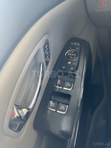Kia Carnival 2018, 241,000 km - 2.2 l - Bakı