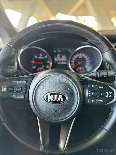 Kia Carnival 2018, 241,000 km - 2.2 l - Bakı