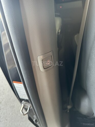 Kia Carnival 2018, 241,000 km - 2.2 l - Bakı