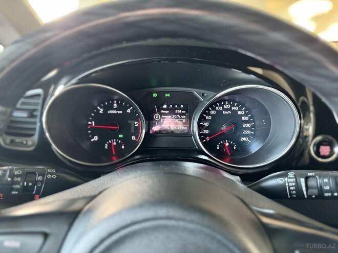 Kia Carnival 2018, 241,000 km - 2.2 l - Bakı