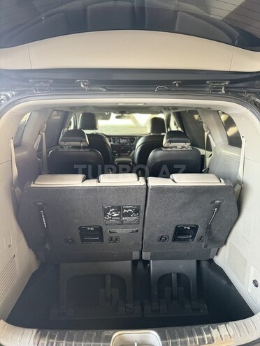 Kia Carnival 2018, 241,000 km - 2.2 l - Bakı