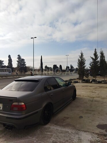 BMW 523 1999, 400,000 km - 2.5 л - Bakı