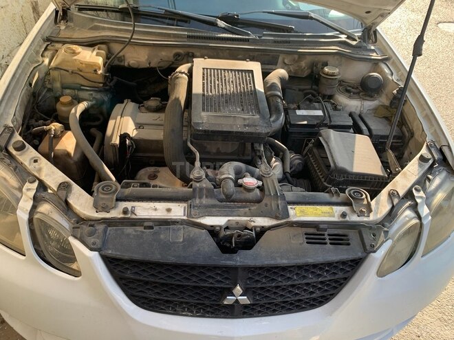 Mitsubishi Airtrek 2002, 317,898 km - 2.0 l - Bakı