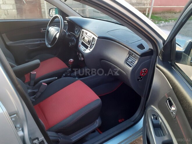 Kia Rio 2005, 27,000 km - 1.5 л - Biləsuvar
