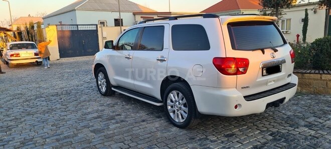 Toyota Sequoia 2009, 299,000 km - 5.7 l - Bakı