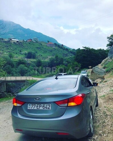 Hyundai Elantra 2011, 307,385 km - 1.8 l - Bakı