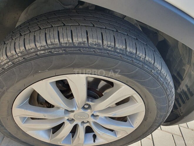 Kia Sorento 2010, 240,000 km - 2.4 l - Sumqayıt