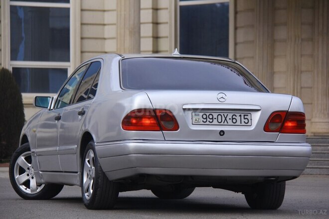 Mercedes E 300 1996, 35,000 km - 3.0 l - Gəncə