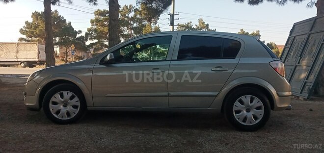 Opel Astra 2005, 400,000 km - 1.4 l - Bakı