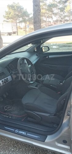 Opel Astra 2005, 400,000 km - 1.4 l - Bakı