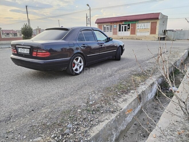 Mercedes E 230 1997, 531,238 km - 2.3 l - Gəncə