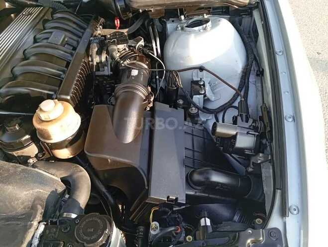 BMW 523 1998, 196,000 km - 2.5 l - Sumqayıt