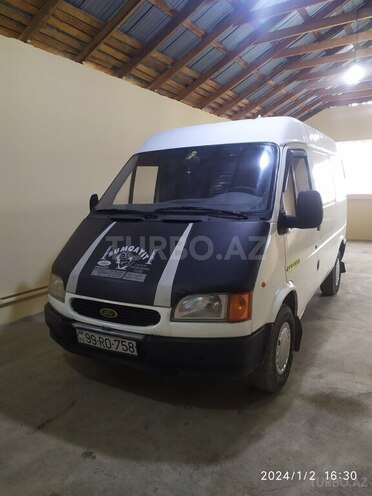 Ford Transit 1997, 302,000 km - 2.5 l - Quba