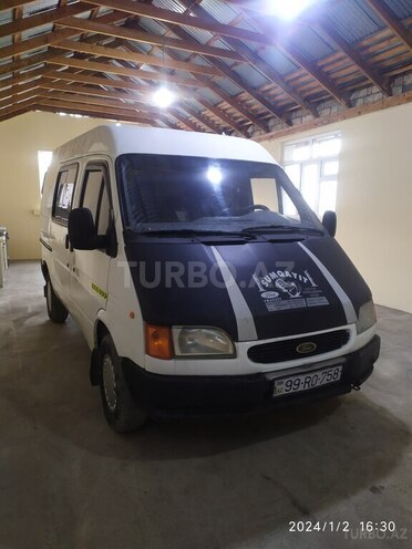 Ford Transit 1997, 302,000 km - 2.5 l - Quba