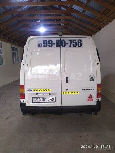 Ford Transit 1997, 302,000 km - 2.5 l - Quba