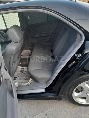 Mercedes E 320 2001, 485,475 km - 3.2 l - Masallı