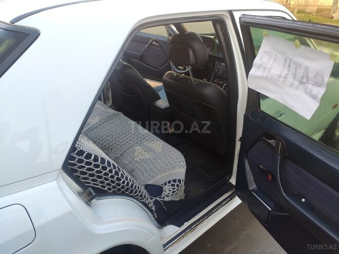 Mercedes E 220 1989, 450,000 km - 2.2 л - Cəlilabad