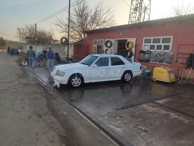 Mercedes E 220 1989, 450,000 km - 2.2 л - Cəlilabad