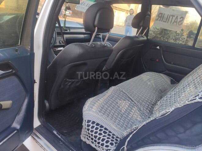 Mercedes E 220 1989, 450,000 km - 2.2 л - Cəlilabad
