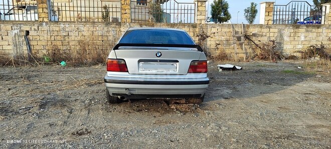 BMW 318 1995, 400,000 km - 1.8 л - Sabirabad